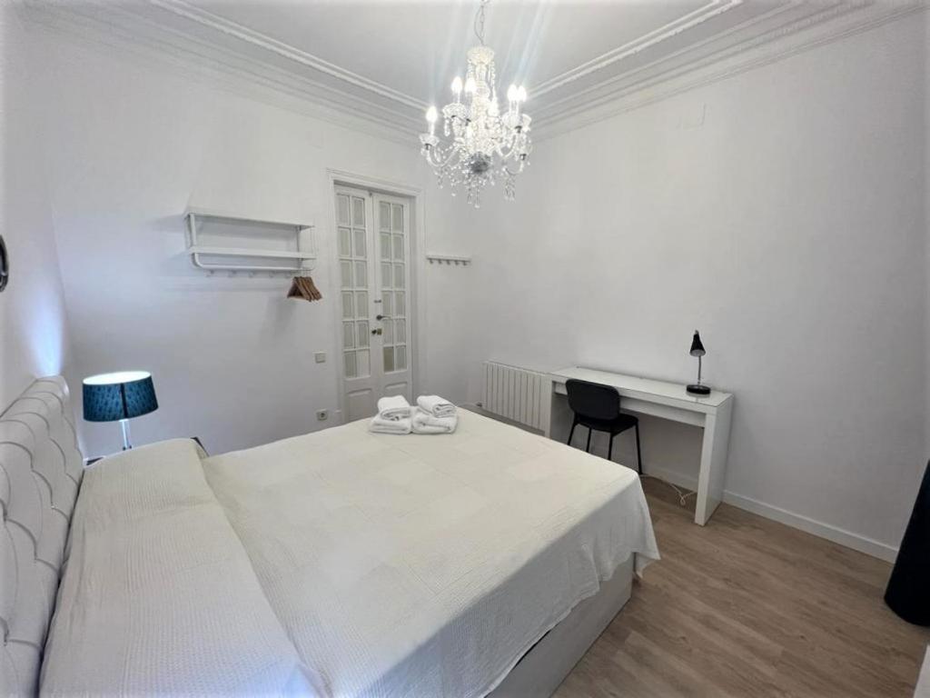 Flor Habitaciones Барселона Екстериор снимка